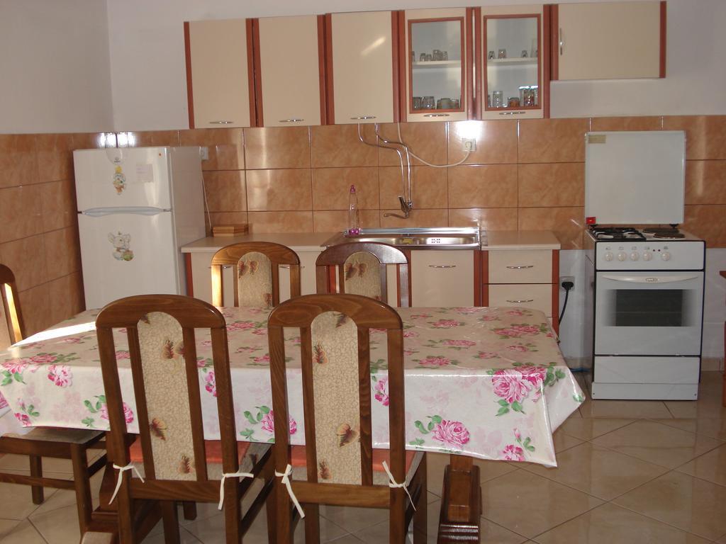 Apartment Blaza Senj  Værelse billede