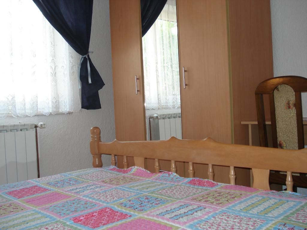 Apartment Blaza Senj  Værelse billede